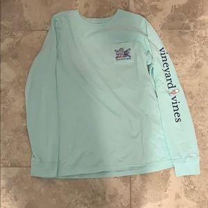 Vineyard vines ski shirt